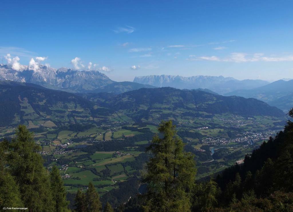 Biobergbauernhof Bergzeit Apartment In Goldegg Esterno foto